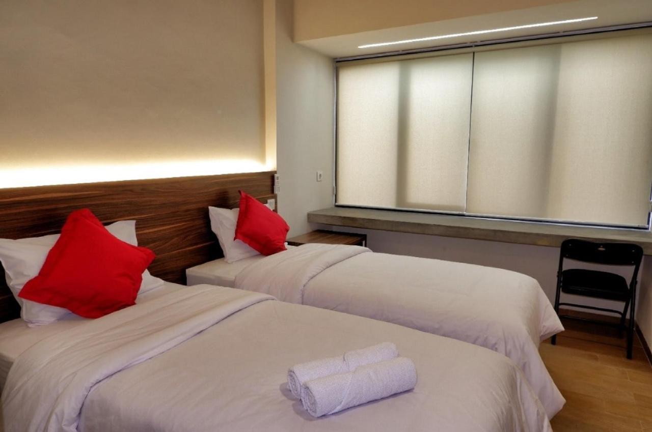 Guest House 555 Nki South Tangerang Kültér fotó
