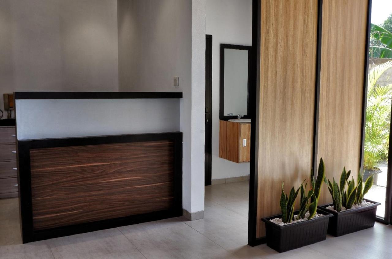 Guest House 555 Nki South Tangerang Kültér fotó